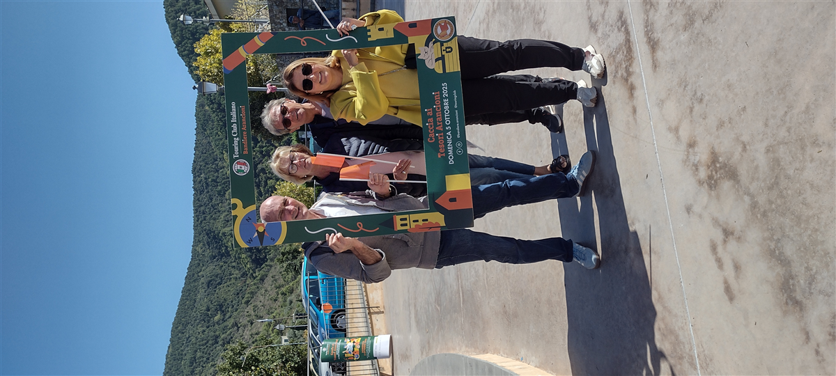 CACCIA AL TESORO 2025