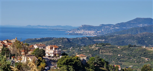 Mercatino di prodotti tipici e artigianato a Seborga